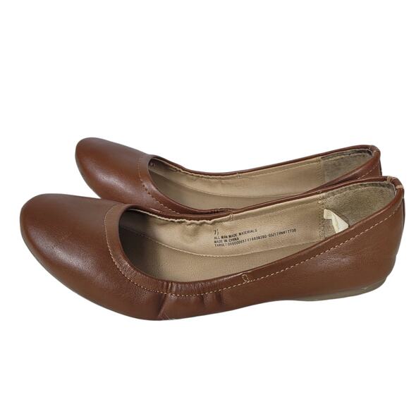 🩰 Mossimo Supply Co Brown Faux Leather Ballet Flats Women’s Size 7.5 Normcore - Picture 1 of 9